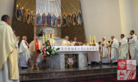 Msza św. celebrowana przez arcybiskupa prof.dr.hab. Edwarda Ozorowskiego, metropolitę białostockiego