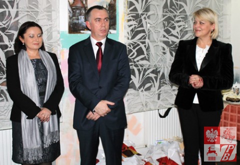 Konferencja_prezenty_konsul