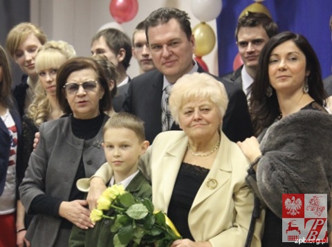 Szkola_Spoleczna_im_Tadeusza_Reytana_studniowka