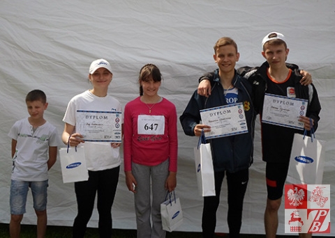 Reprezentanci Polskiego Klubu Sportowego "Sokół" z Grodna: Jerzy Saniukiewicz, Olga Czeszczewik, Diana Koleda, Aleksander Gławnicki i Aleksy Rymarczyk