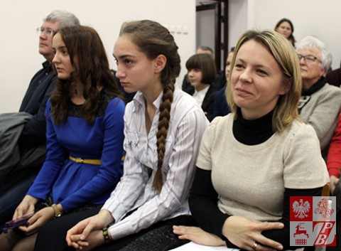 Kresy_2015_Danuta_Karpowicz_uczniowie