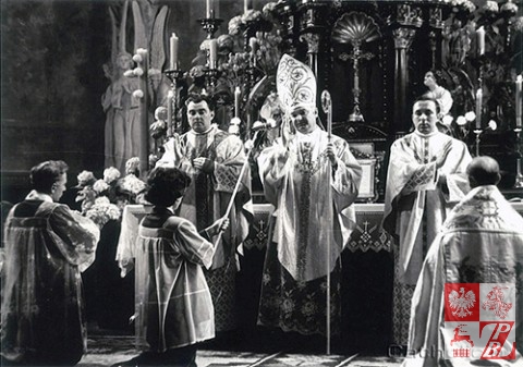 Biskup_Aleksander_Kaszkiewicz_archiwum2
